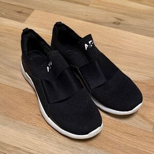 APL Techloom Bliss Black Sneakers